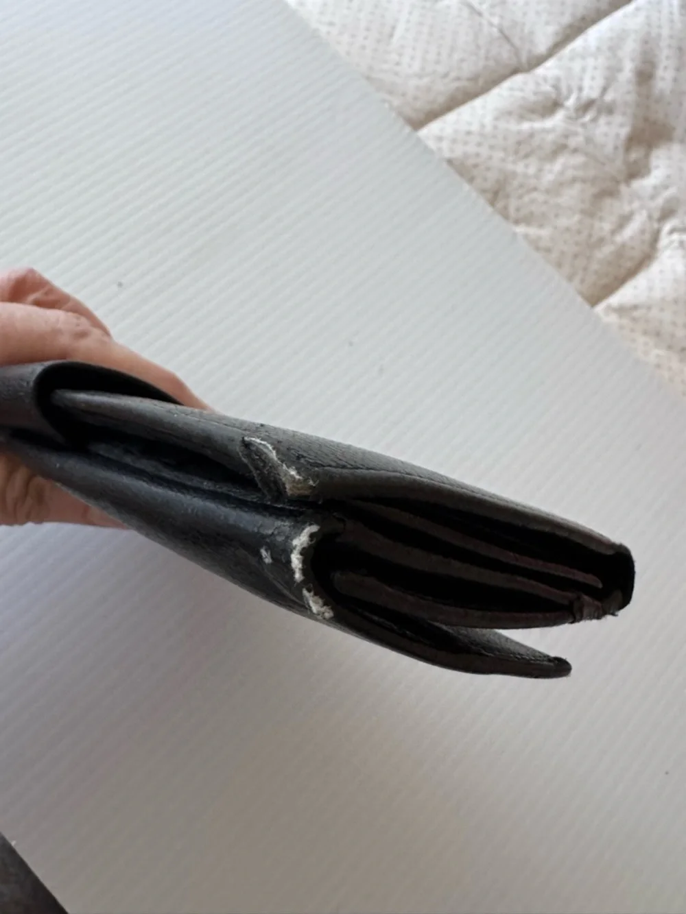 Gucci Black Leather Wallet - Picture 2 of 10